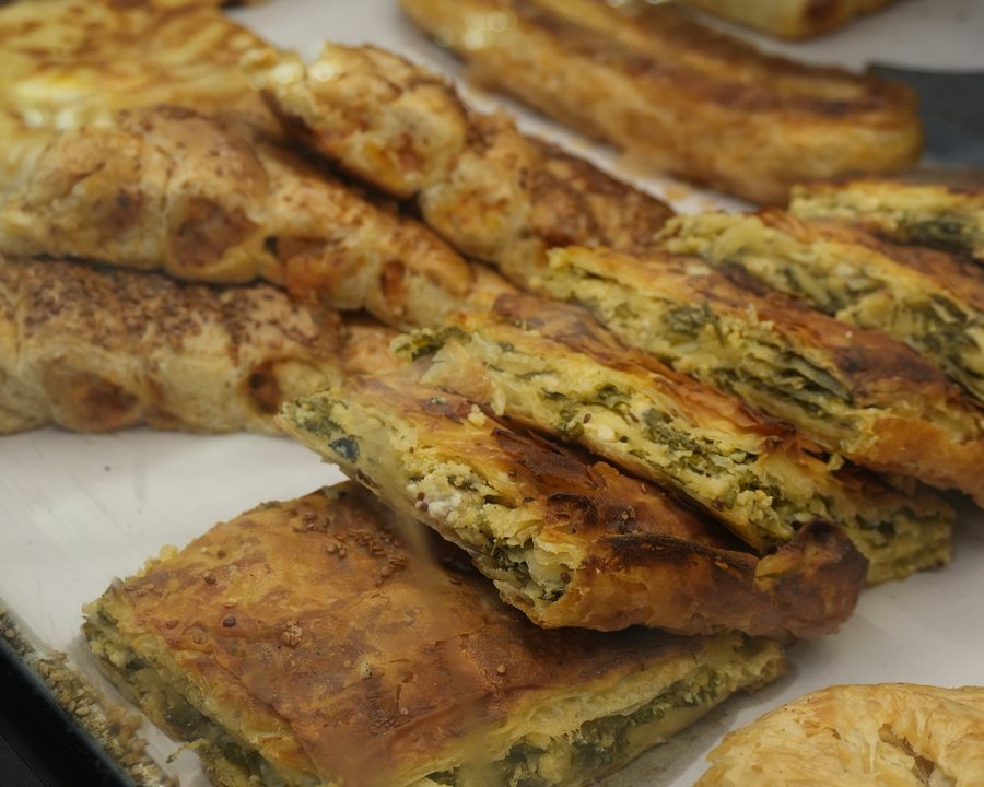 Ispanaklı börek